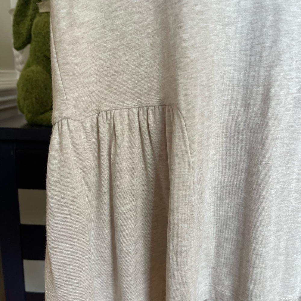 CABI STYLE 5326 HANGOUT TEE IN HEATHERED OATMEAL-MEDIUM - Picture 5 of 5